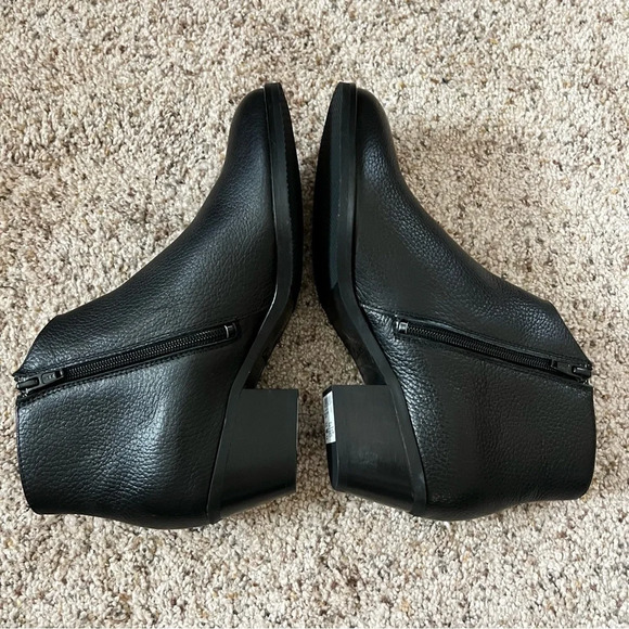 Clarks Womens Mila Myth Black Leather Ankle Boots, Size 7.5 - Picture 11 of 12